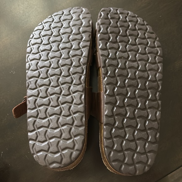 Excellent condition, Cushionaire women’s 8.5 Luna sandal. - Picture 3 of 4